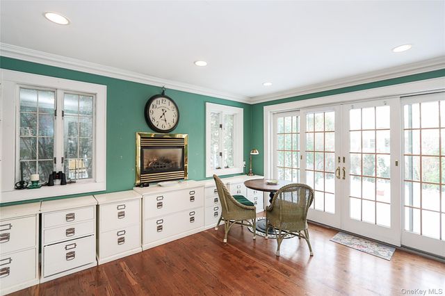 2926 Davis Street, Oceanside, NY 11572