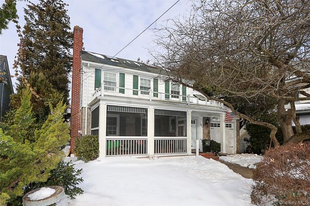 2926 Davis Street, Oceanside, NY 11572