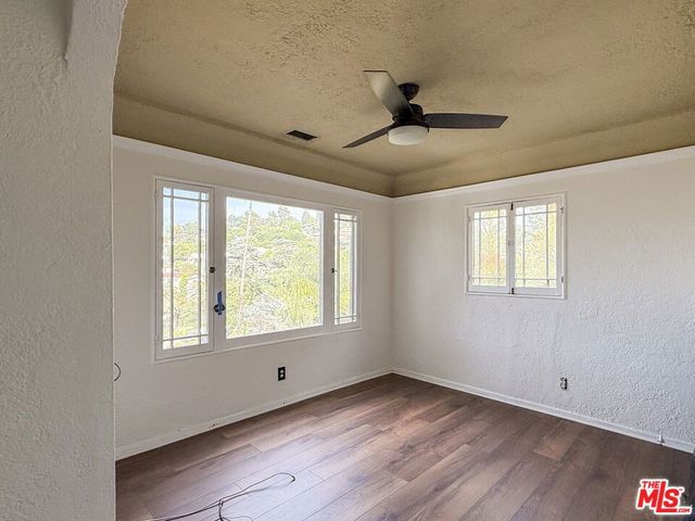 1401 Dartmouth Drive, Glendale, CA 91205