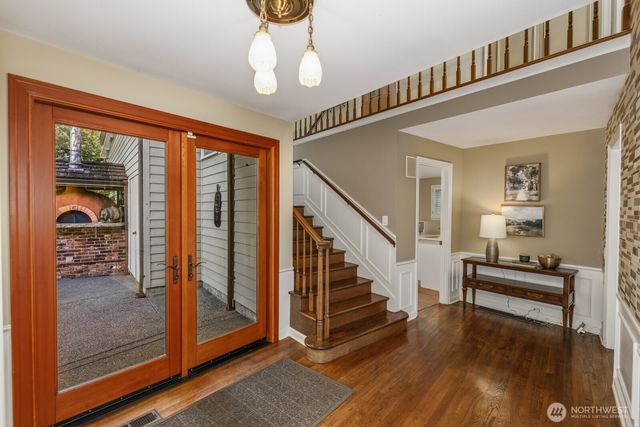2109 38th Avenue E, Seattle, WA 98112