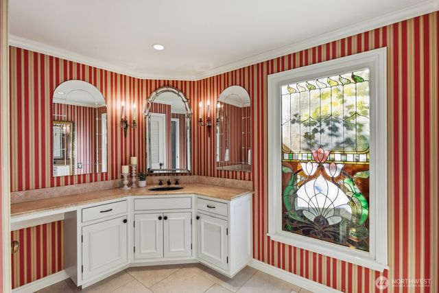 2109 38th Avenue E, Seattle, WA 98112