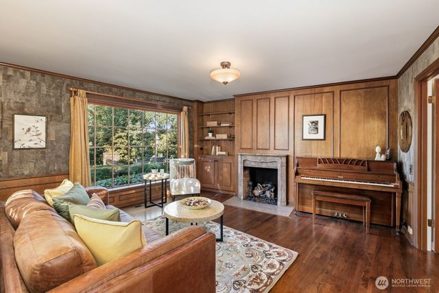 2109 38th Avenue E, Seattle, WA 98112