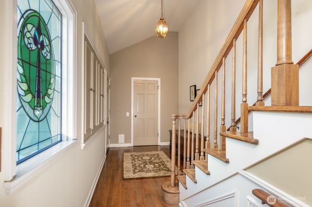 2109 38th Avenue E, Seattle, WA 98112