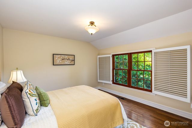 2109 38th Avenue E, Seattle, WA 98112
