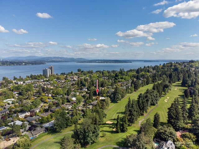 2109 38th Avenue E, Seattle, WA 98112