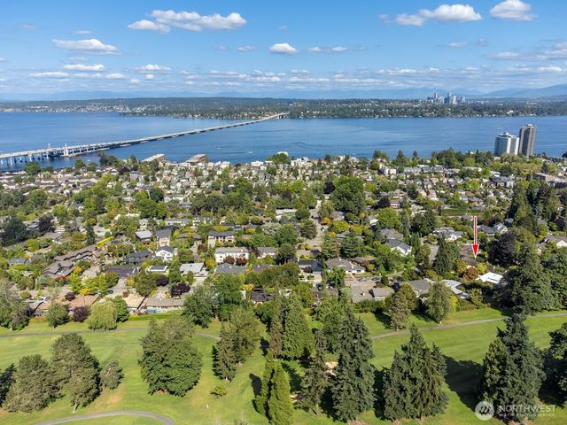 2109 38th Avenue E, Seattle, WA 98112