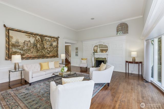 2109 38th Avenue E, Seattle, WA 98112