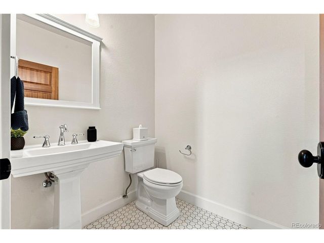 3226 Wyandot St, Denver, CO 80211