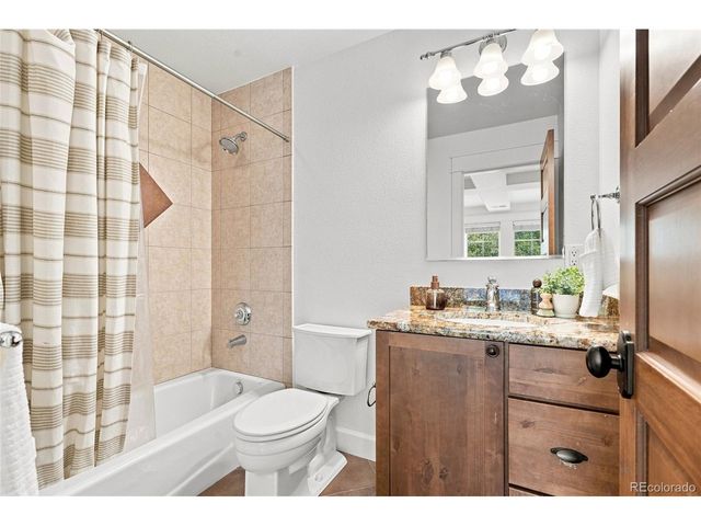 3226 Wyandot St, Denver, CO 80211