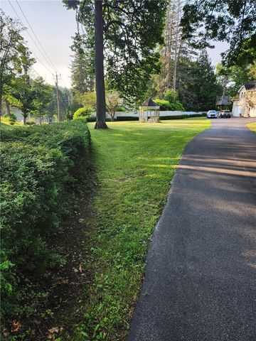 64 East Faville Avenue, Manheim, NY 13329