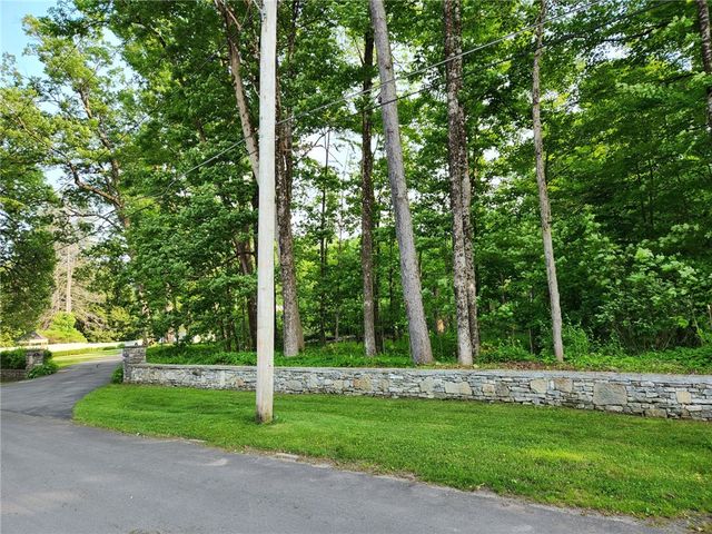 64 East Faville Avenue, Manheim, NY 13329