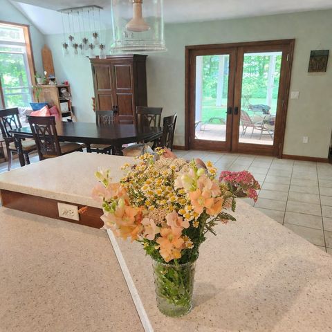 64 East Faville Avenue, Manheim, NY 13329