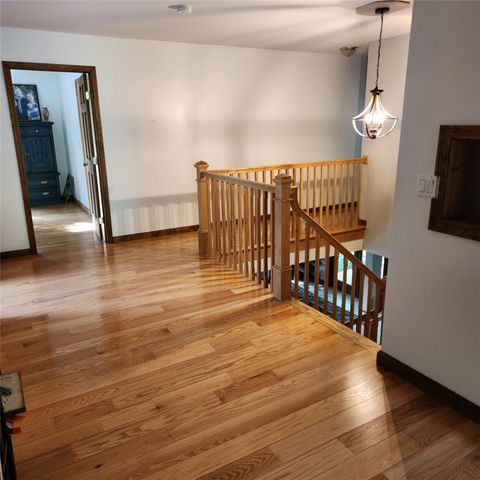 64 East Faville Avenue, Manheim, NY 13329