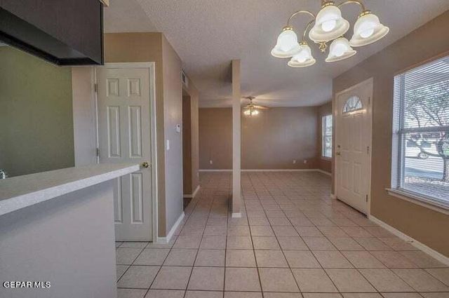 6243 ORYX Circle, El Paso, TX 79924