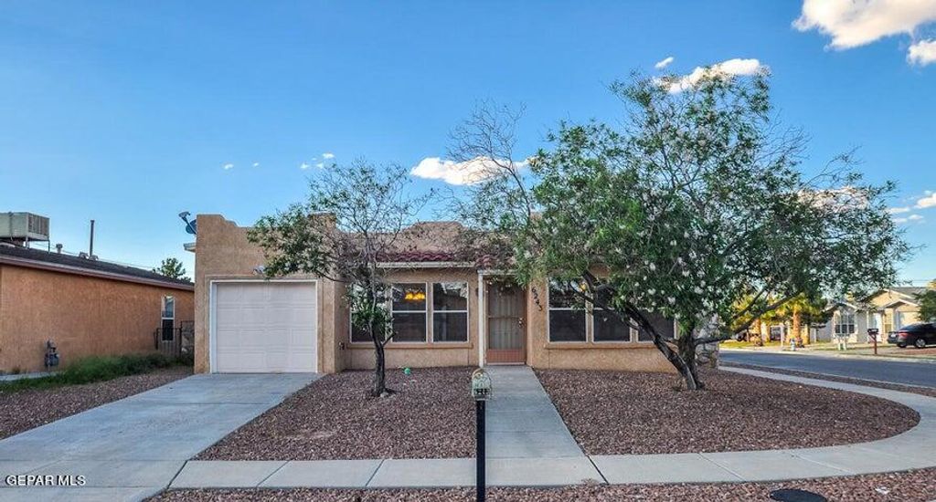 6243 ORYX Circle, El Paso, TX 79924