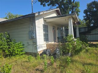 519 N Breckenridge Avenue, Breckenridge, TX 76424