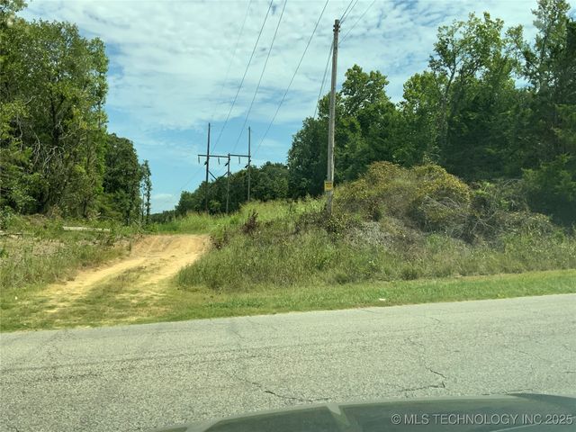 Park Street SE, Ardmore, OK 73401