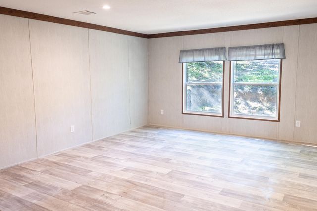 1325 Roach Hollow Road, Ringgold, GA 30736