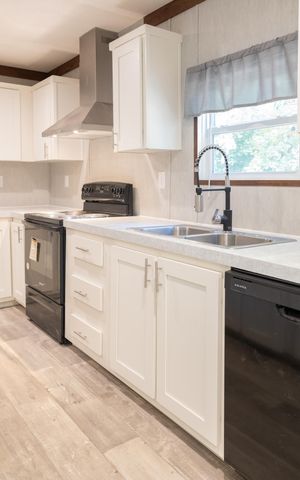 1325 Roach Hollow Road, Ringgold, GA 30736