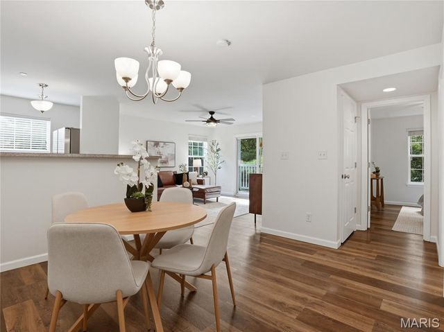 9744 Bexley Station Drive 8F, Affton, MO 63123