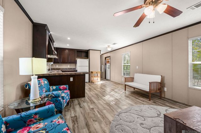 43411 Shirley Cannon Rd, Gonzales, LA 70737