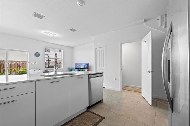 12204 NW 23rd Ct, Miami, FL 33167