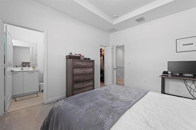 12204 NW 23rd Ct, Miami, FL 33167