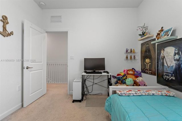 12204 NW 23rd Ct, Miami, FL 33167