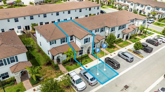 12204 NW 23rd Ct, Miami, FL 33167