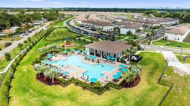 12204 NW 23rd Ct, Miami, FL 33167