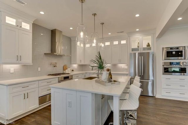 214 N 5th ST, Hampton, VA 23664