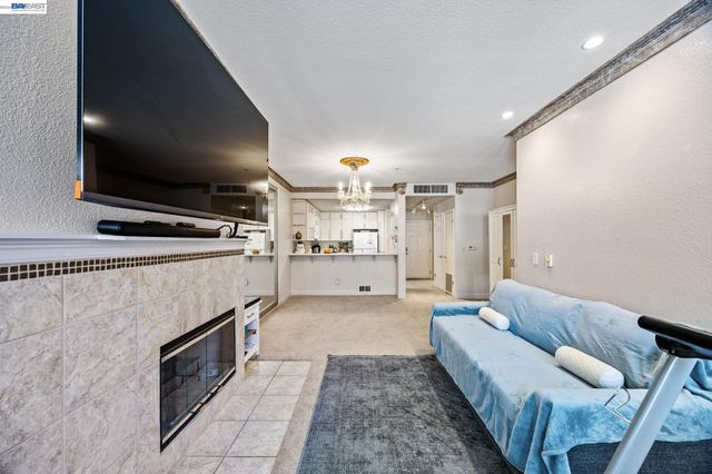 952 S 11Th St 234, San Jose, CA 95112