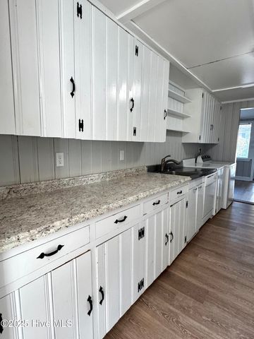 711 Bryce Street, Whiteville, NC 28472