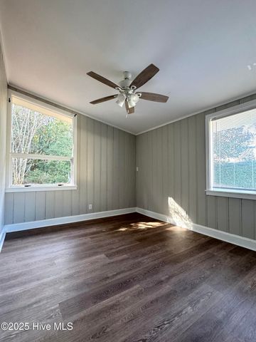 711 Bryce Street, Whiteville, NC 28472