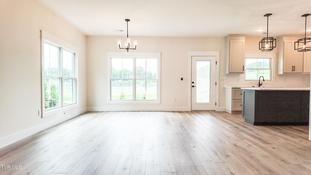 316 Monroe Drive, Bristol, TN 37620