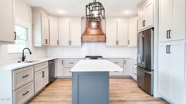 316 Monroe Drive, Bristol, TN 37620