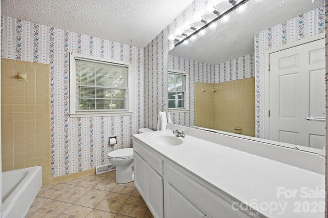 13001 Helena Circle, Charlotte, NC 28227