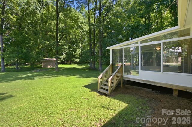 13001 Helena Circle, Charlotte, NC 28227