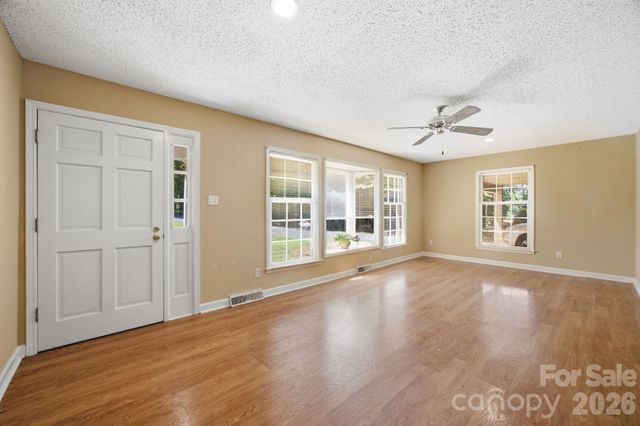 13001 Helena Circle, Charlotte, NC 28227