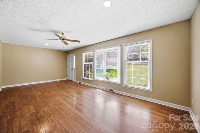 13001 Helena Circle, Charlotte, NC 28227