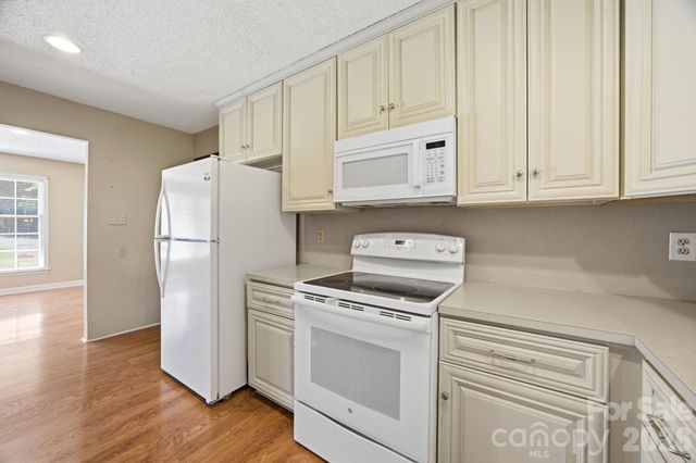 13001 Helena Circle, Charlotte, NC 28227