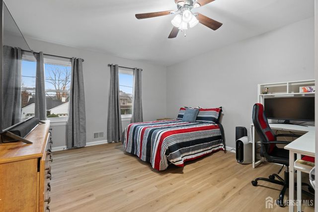 198 Arlington Avenue, Aberdeen, NJ 07721