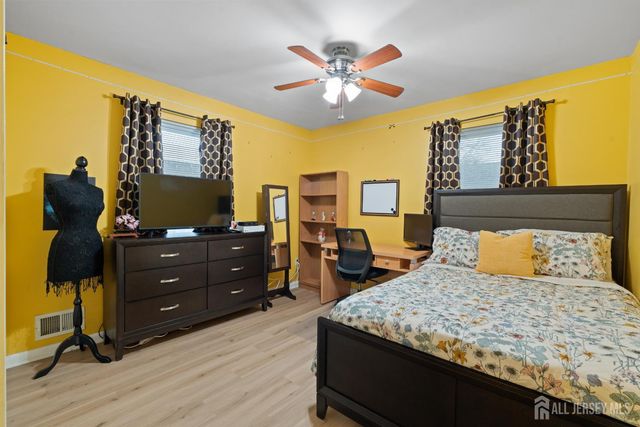 198 Arlington Avenue, Aberdeen, NJ 07721