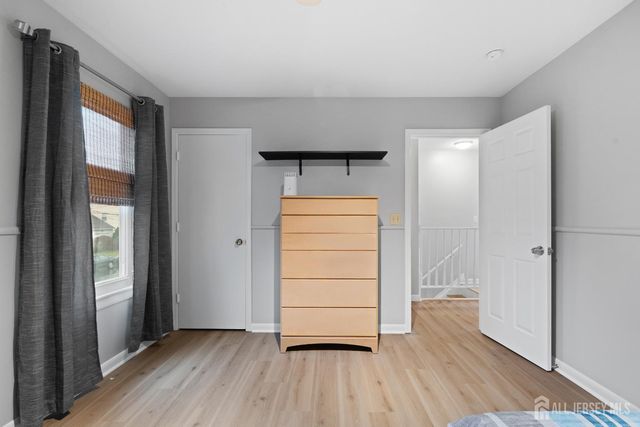 198 Arlington Avenue, Aberdeen, NJ 07721