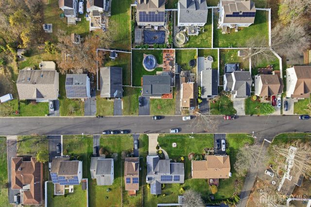 198 Arlington Avenue, Aberdeen, NJ 07721