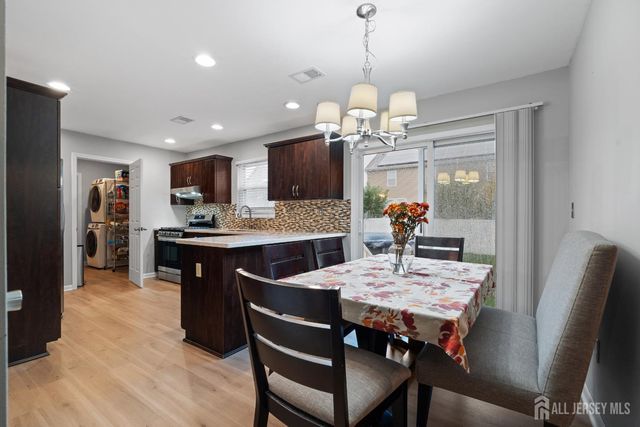 198 Arlington Avenue, Aberdeen, NJ 07721