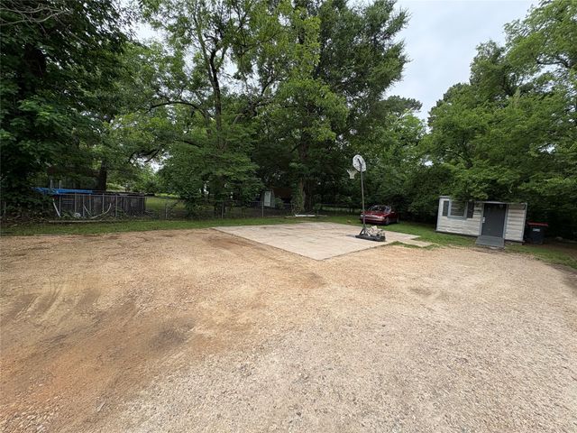 127-137 NW 27th, Paris, TX 75460