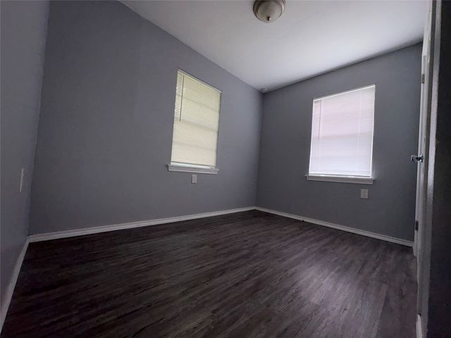 127-137 NW 27th, Paris, TX 75460