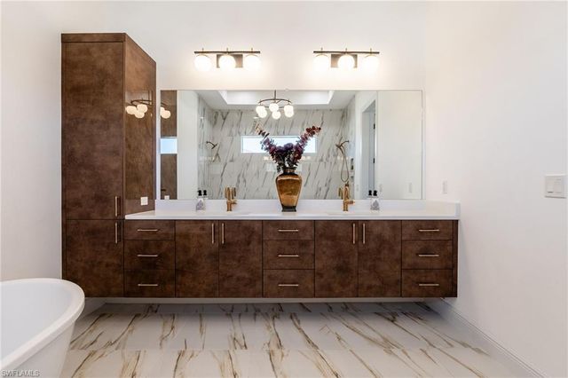 5410 SW 20th PL, Cape Coral, FL 33914