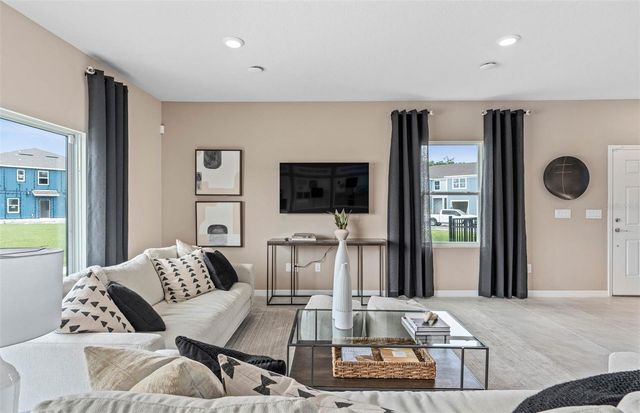 450 MAGNOLIA CHASE COURT, Oviedo, FL 32765